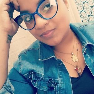 Meet your Posher, Milagros